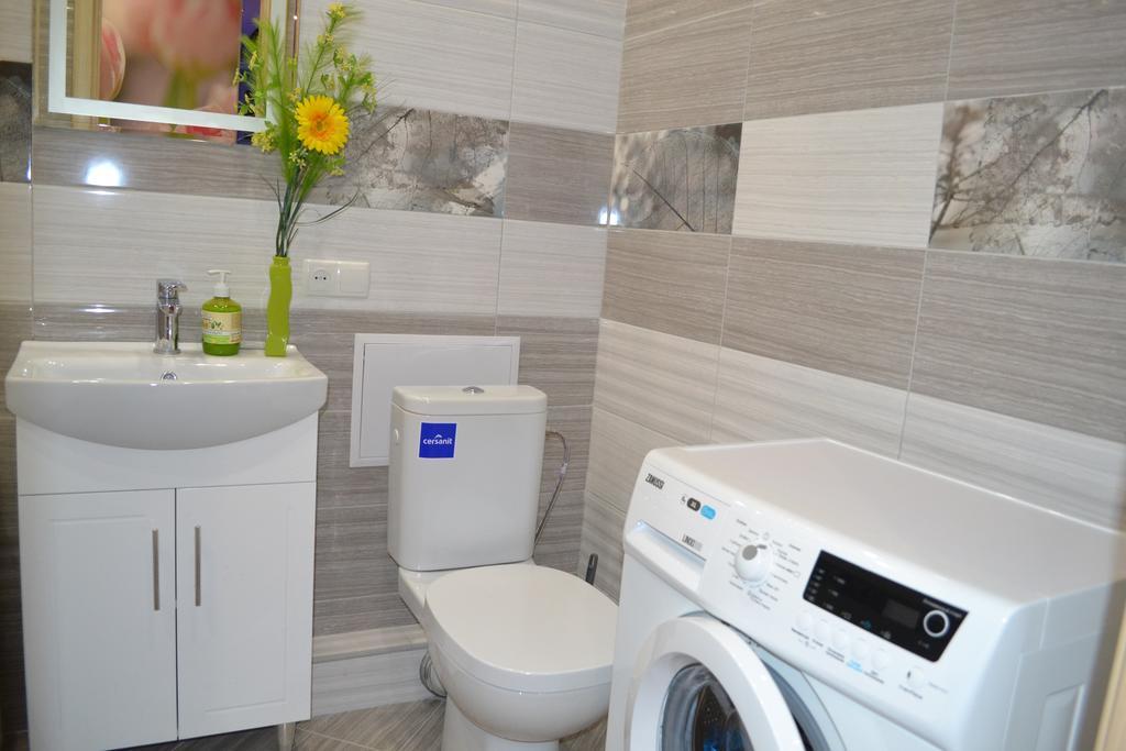 Apartment On Yuvilejnyj Avenue Charków Zewnętrze zdjęcie
